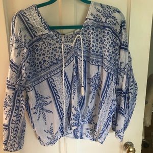 Adorable blue and white tunic